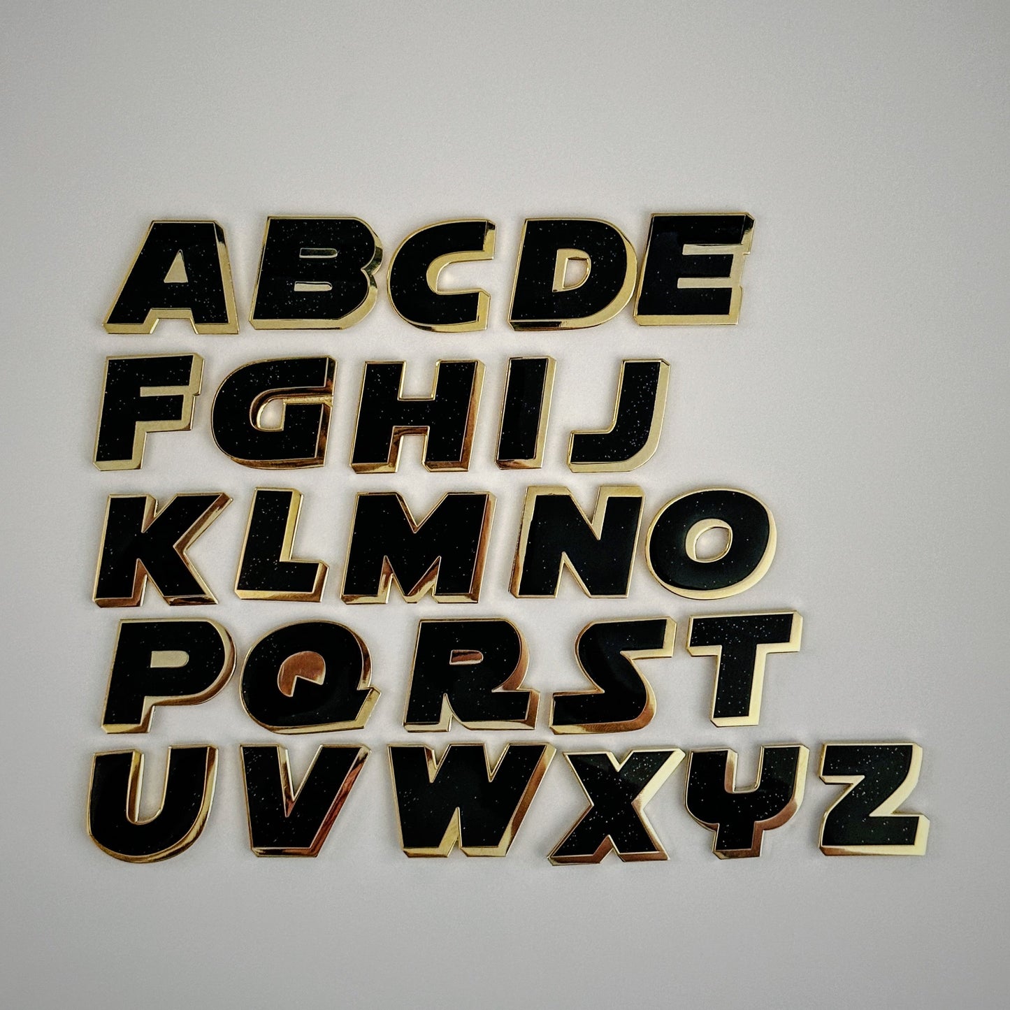 LARGE LOGO LETTER PINS
