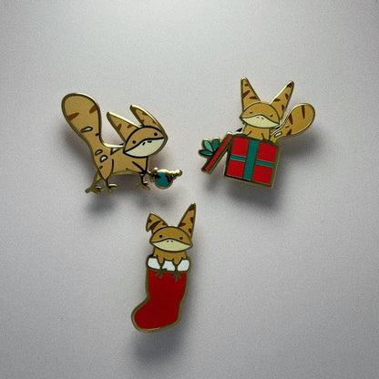 RED LOTHY CAT HOLIDAY PIN SET