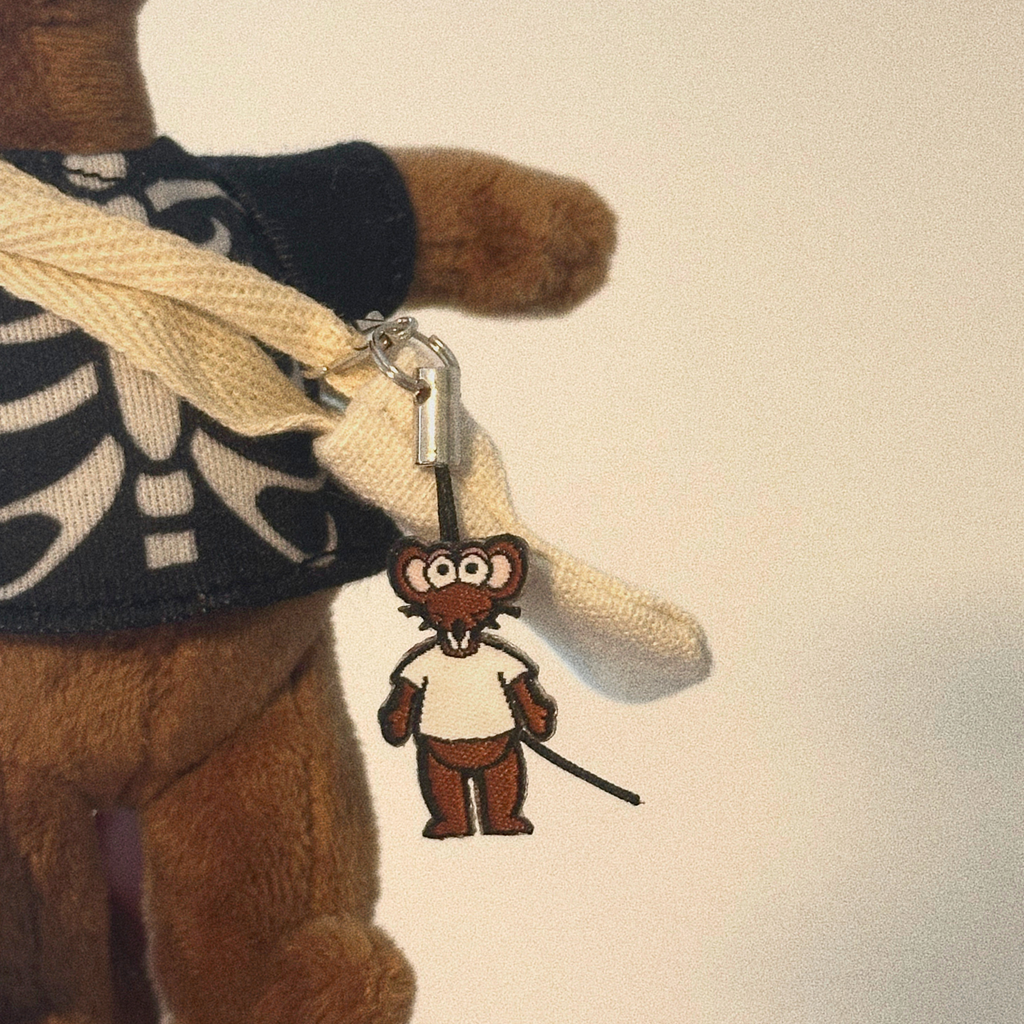 TINY TINY TINY RAT KEYCHAIN
