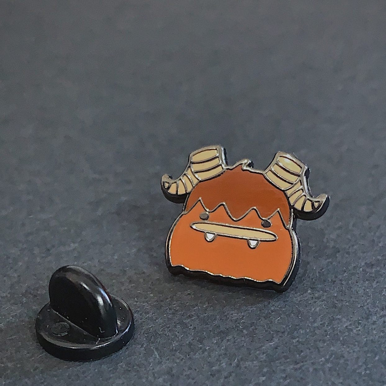 FUZZY BABY PIN